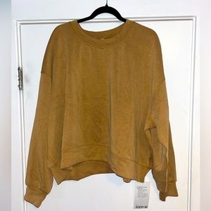 NWT Lululemon Perfectly Oversized Crop Crew